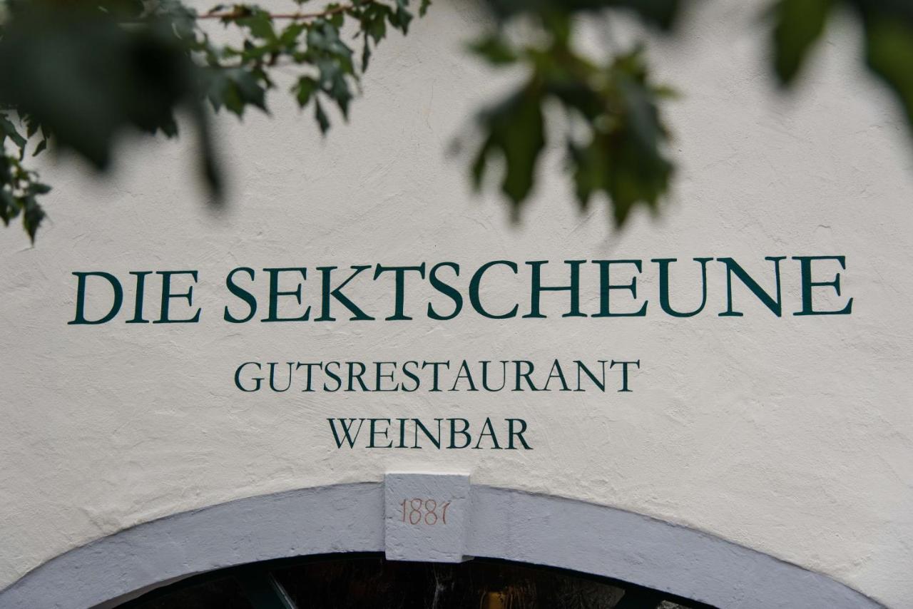 Weingut Und Gaestehaus Zilliken Nittel Exterior photo